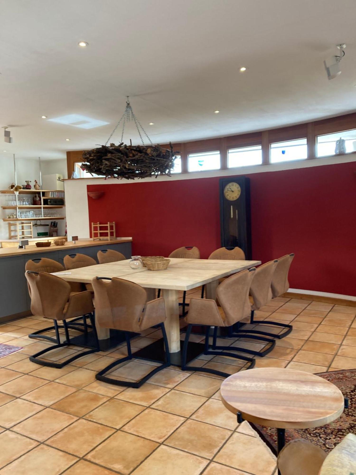 Paulis Cozy 4-bedroom - Fireplace & Sun Terrace 4 Bathrooms - Free Parking, Sauna & Linens Included Bullange/Büllingen